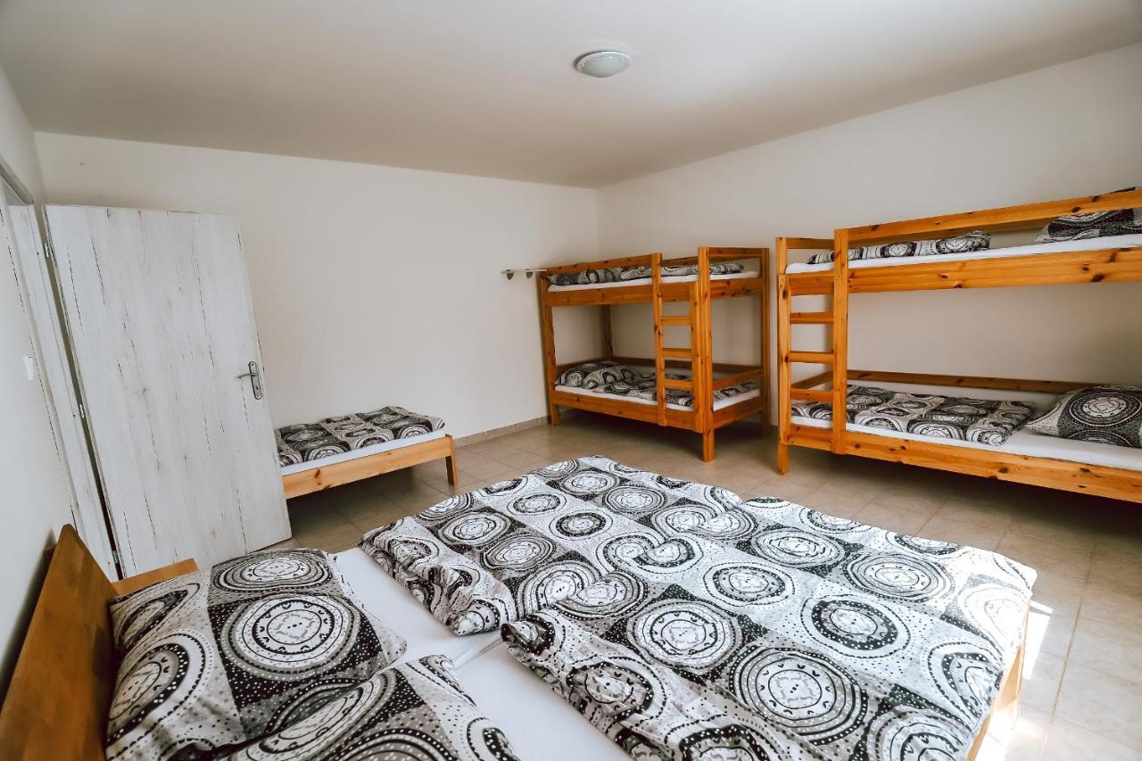 Chaty A Apartmany Hracholusky Kemp Kosatka Pnovany 외부 사진