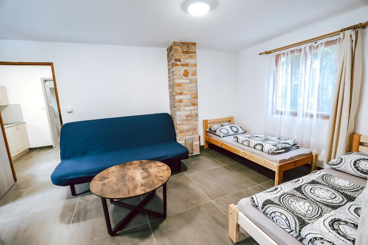 Chaty A Apartmany Hracholusky Kemp Kosatka Pnovany 외부 사진