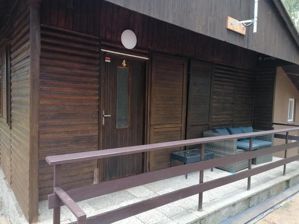 Chaty A Apartmany Hracholusky Kemp Kosatka Pnovany 외부 사진