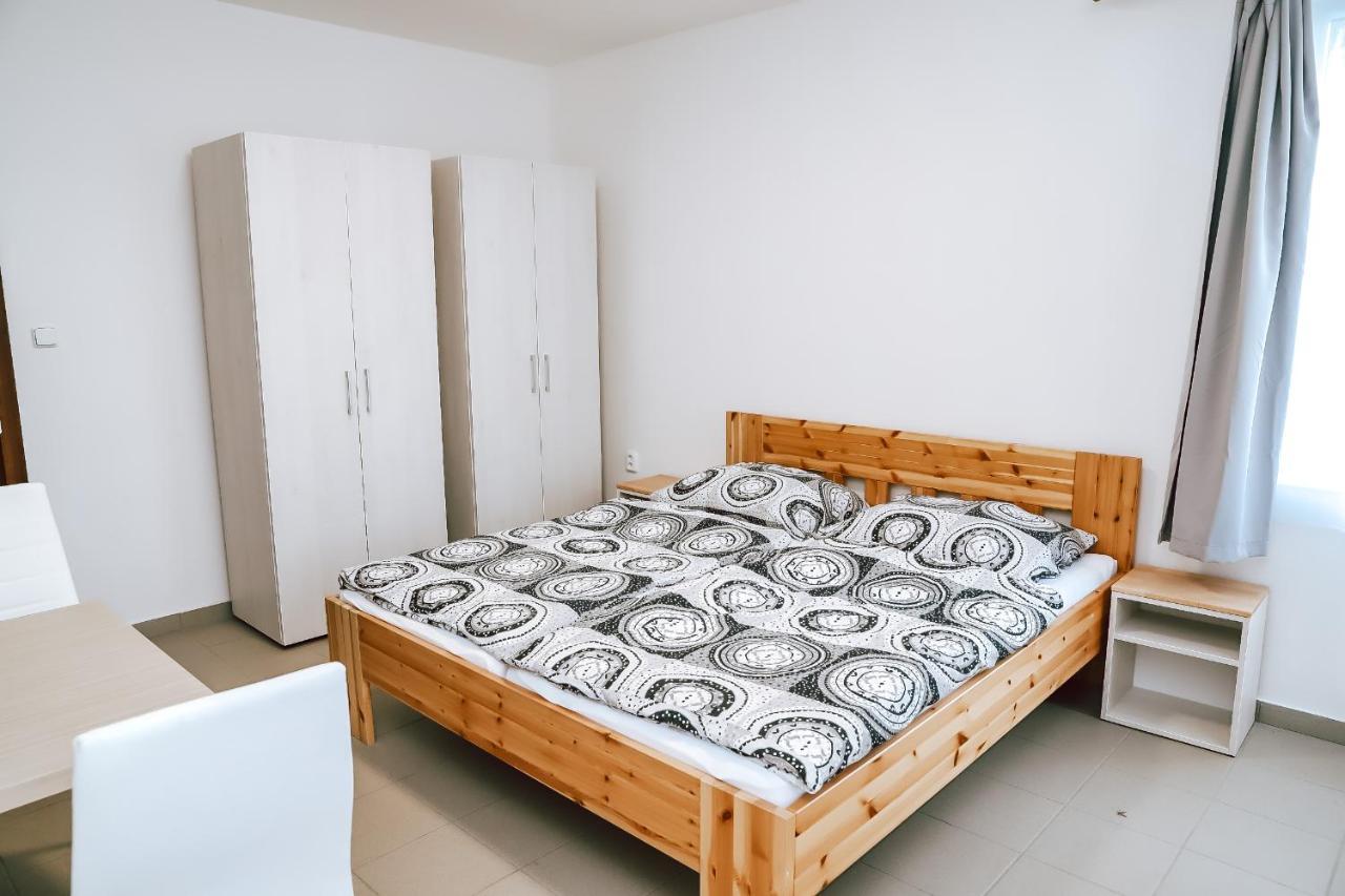 Chaty A Apartmany Hracholusky Kemp Kosatka Pnovany 외부 사진